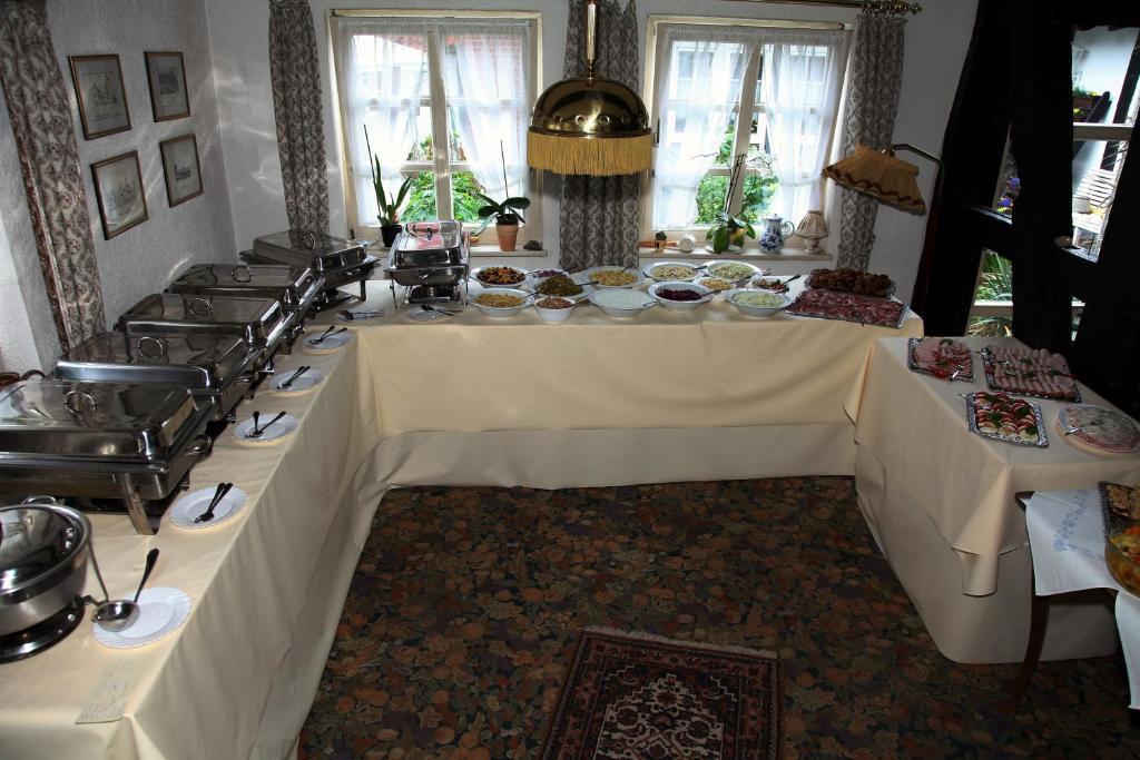 Hotel Cafe Am Stift Hessisch Oldendorf Ngoại thất bức ảnh