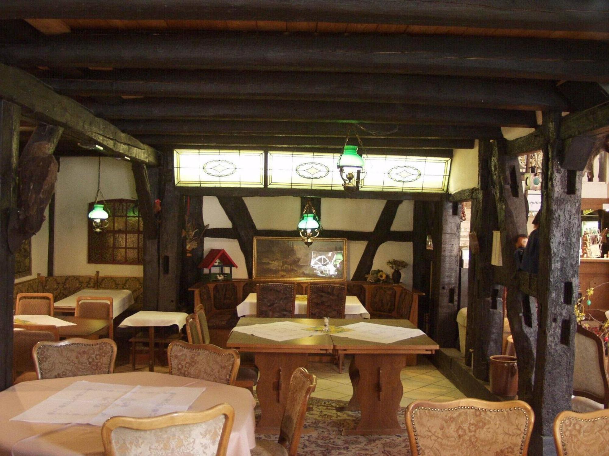Hotel Cafe Am Stift Hessisch Oldendorf Ngoại thất bức ảnh
